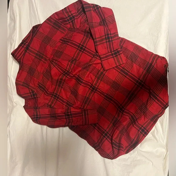 NWT Carhartt Red and Black Plaid Shirt - Picture 9 of 9